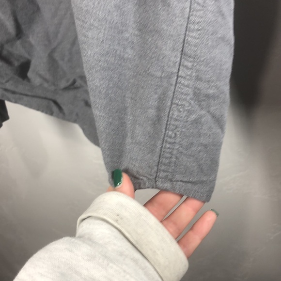 Abercrombie & Fitch Muscle fit gray button down shirt size medium - Picture 6 of 11